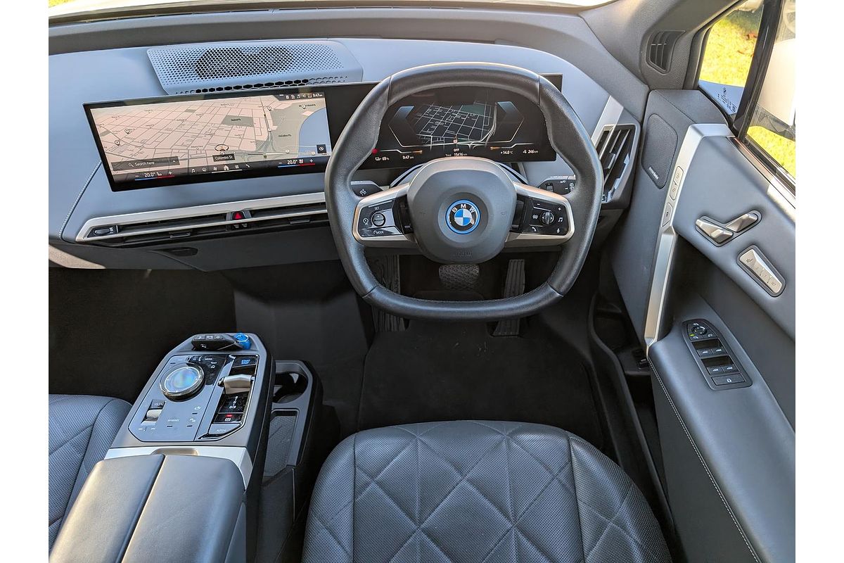 2023 BMW iX xDrive40 Sport I20