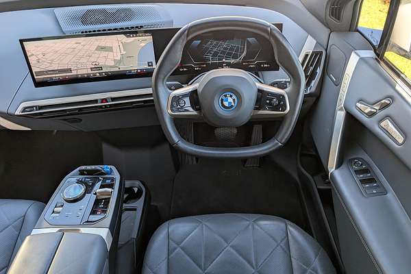 2023 BMW iX xDrive40 Sport I20