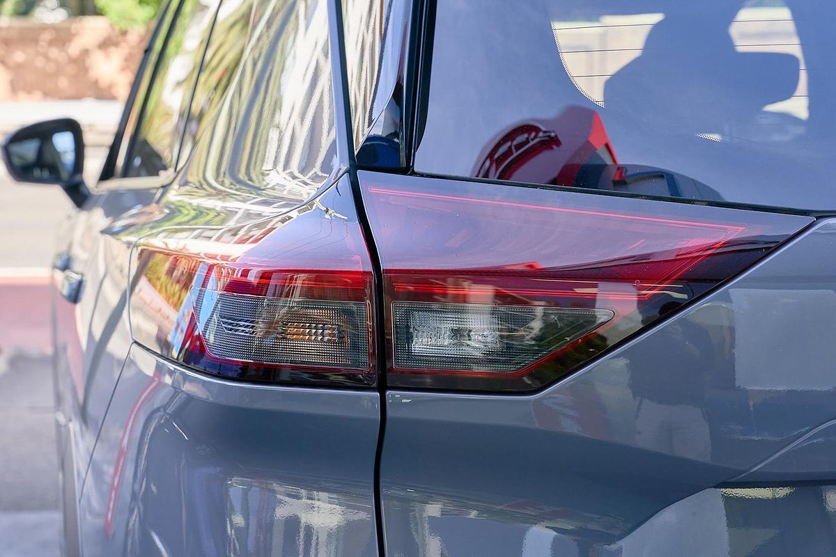 2025 Nissan X-TRAIL Ti-L e-POWER T33