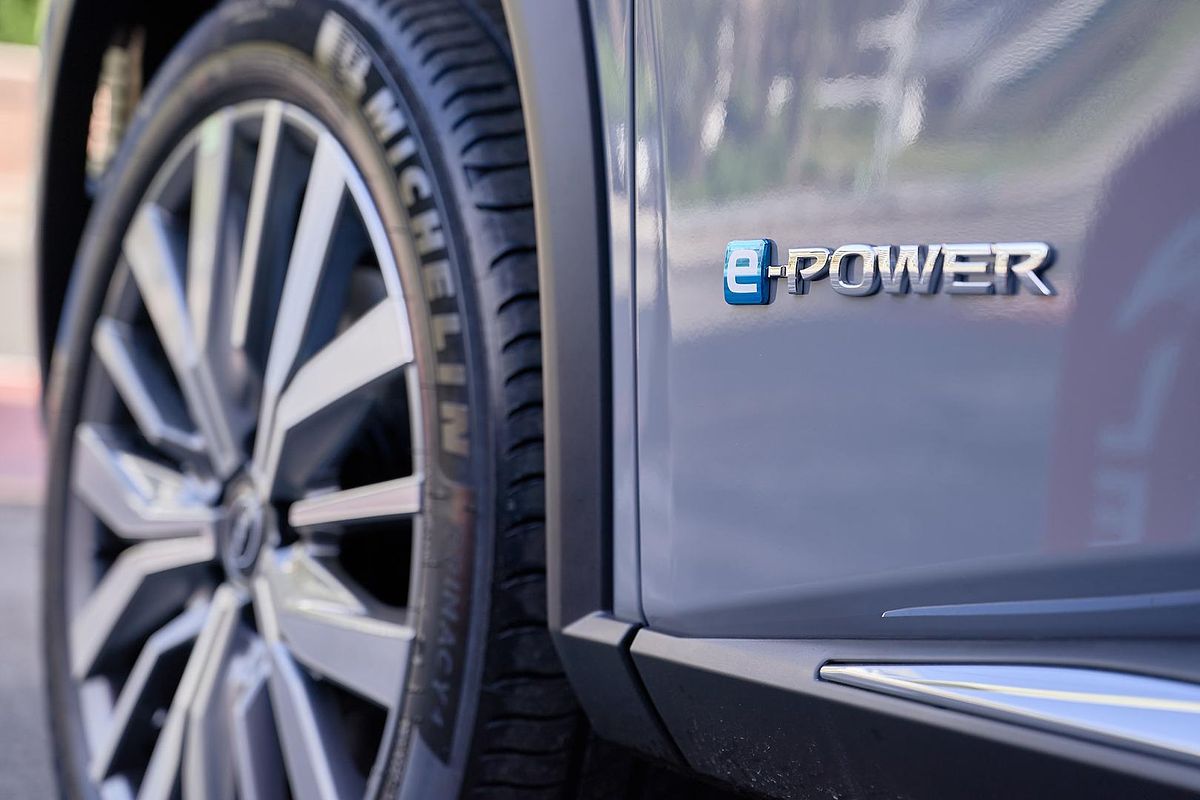 2025 Nissan X-TRAIL Ti-L e-POWER T33