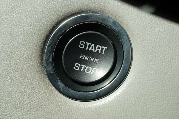 2022 Land Rover Discovery Sport P250 R-Dynamic HSE L550