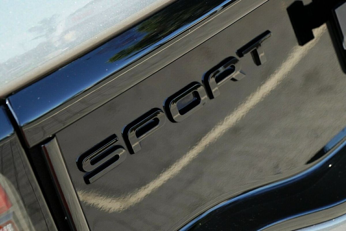 2022 Land Rover Discovery Sport P250 R-Dynamic HSE L550