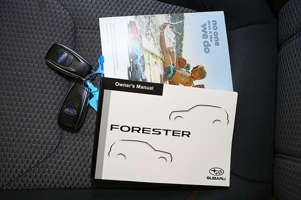 2020 Subaru Forester 2.5i Sport S5