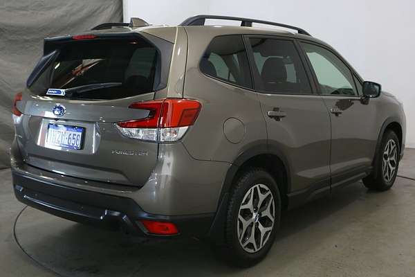 2020 Subaru Forester 2.5i-L S5