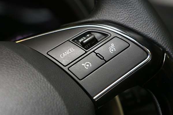 2024 Mitsubishi Eclipse Cross LS YB