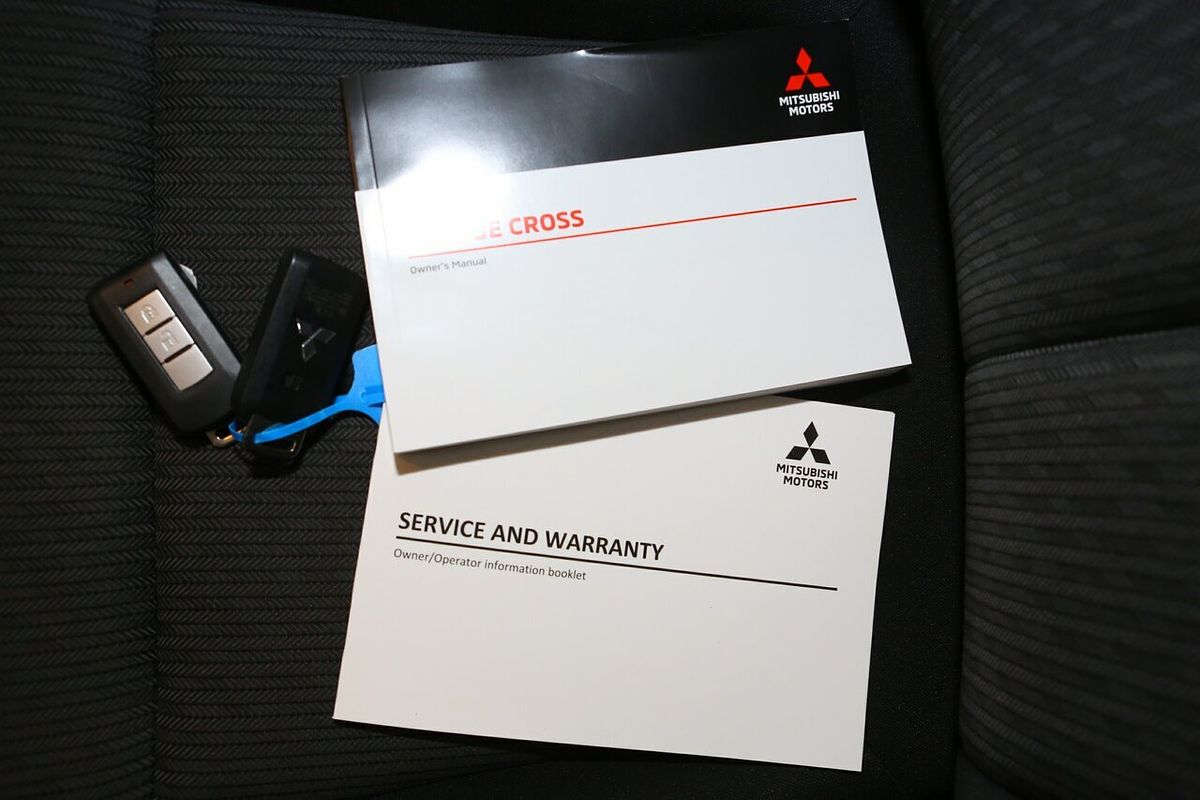 2024 Mitsubishi Eclipse Cross LS YB