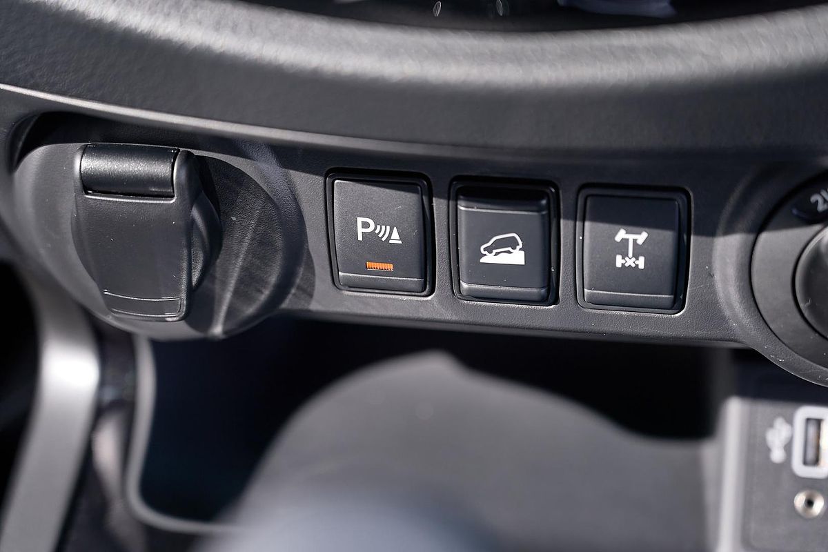 2023 Nissan Navara PRO-4X Warrior D23 4X4