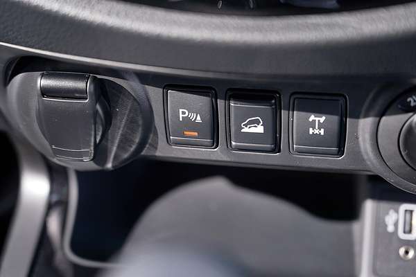 2023 Nissan Navara PRO-4X Warrior D23 4X4