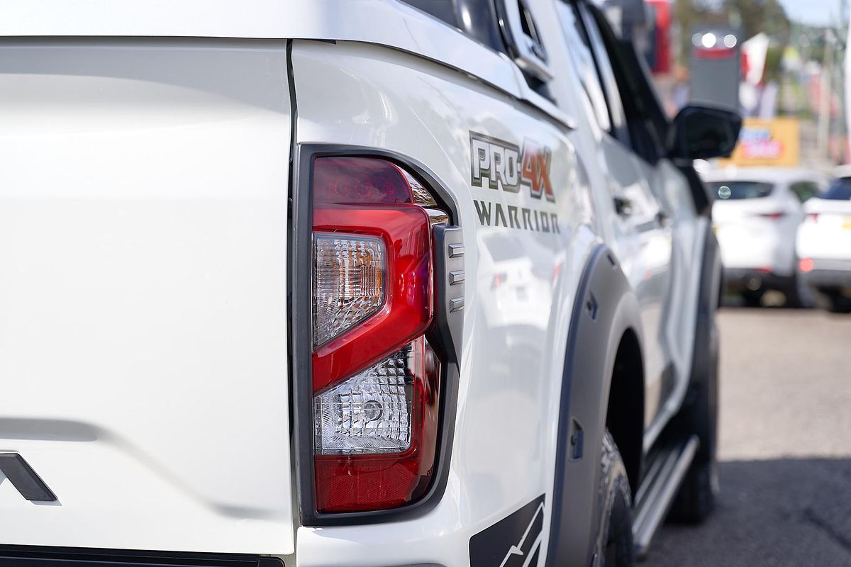 2023 Nissan Navara PRO-4X Warrior D23 4X4
