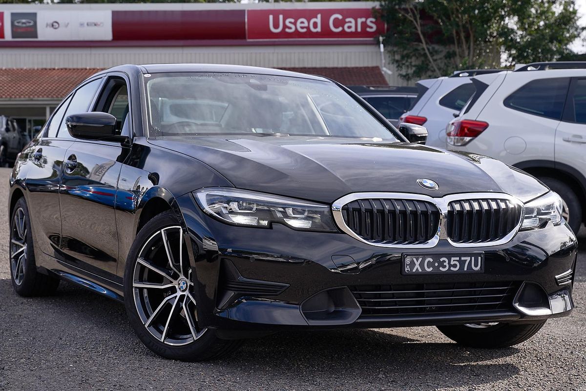 2022 BMW 3 Series 320i Luxury Line G20