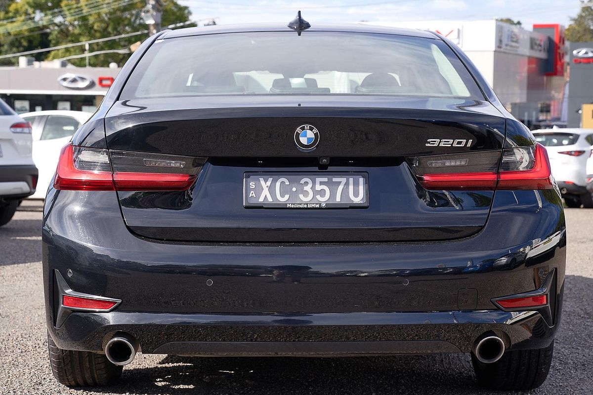 2022 BMW 3 Series 320i Luxury Line G20