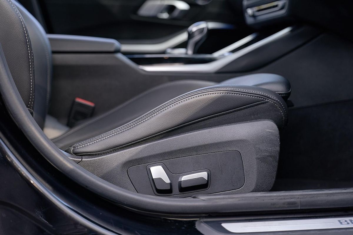 2022 BMW 3 Series 320i Luxury Line G20