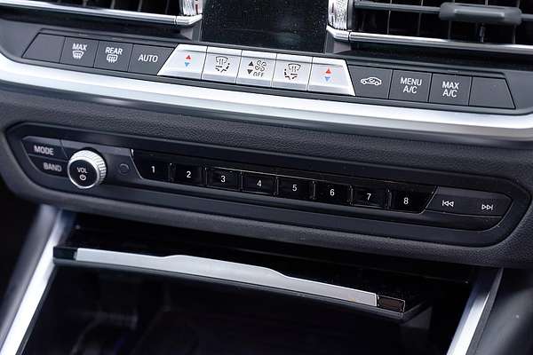 2022 BMW 3 Series 320i Luxury Line G20