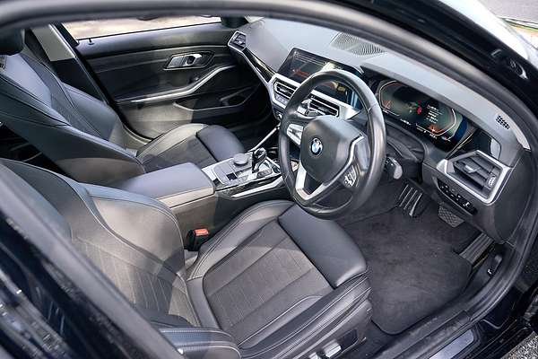 2022 BMW 3 Series 320i Luxury Line G20