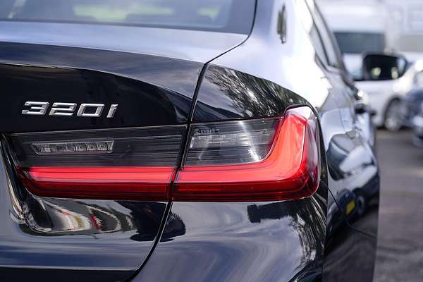 2022 BMW 3 Series 320i Luxury Line G20