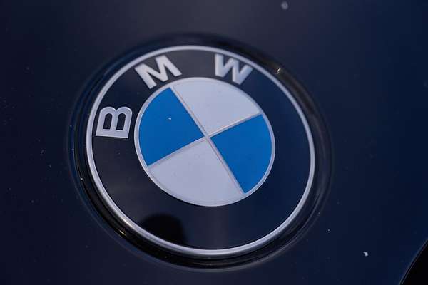 2022 BMW 3 Series 320i Luxury Line G20