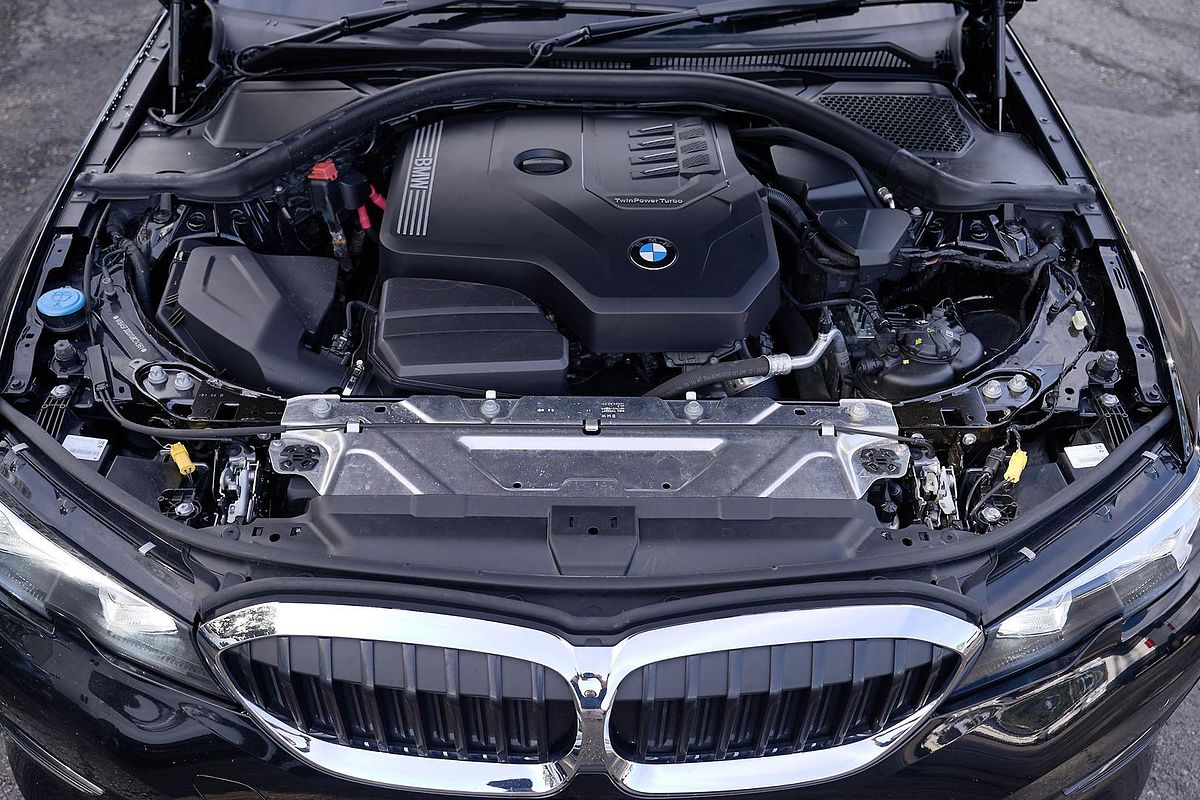 2022 BMW 3 Series 320i Luxury Line G20