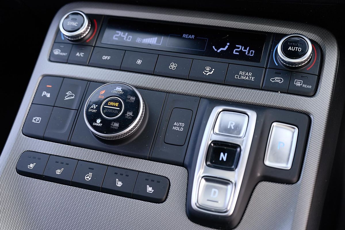 2022 Hyundai Palisade Highlander LX2.V3