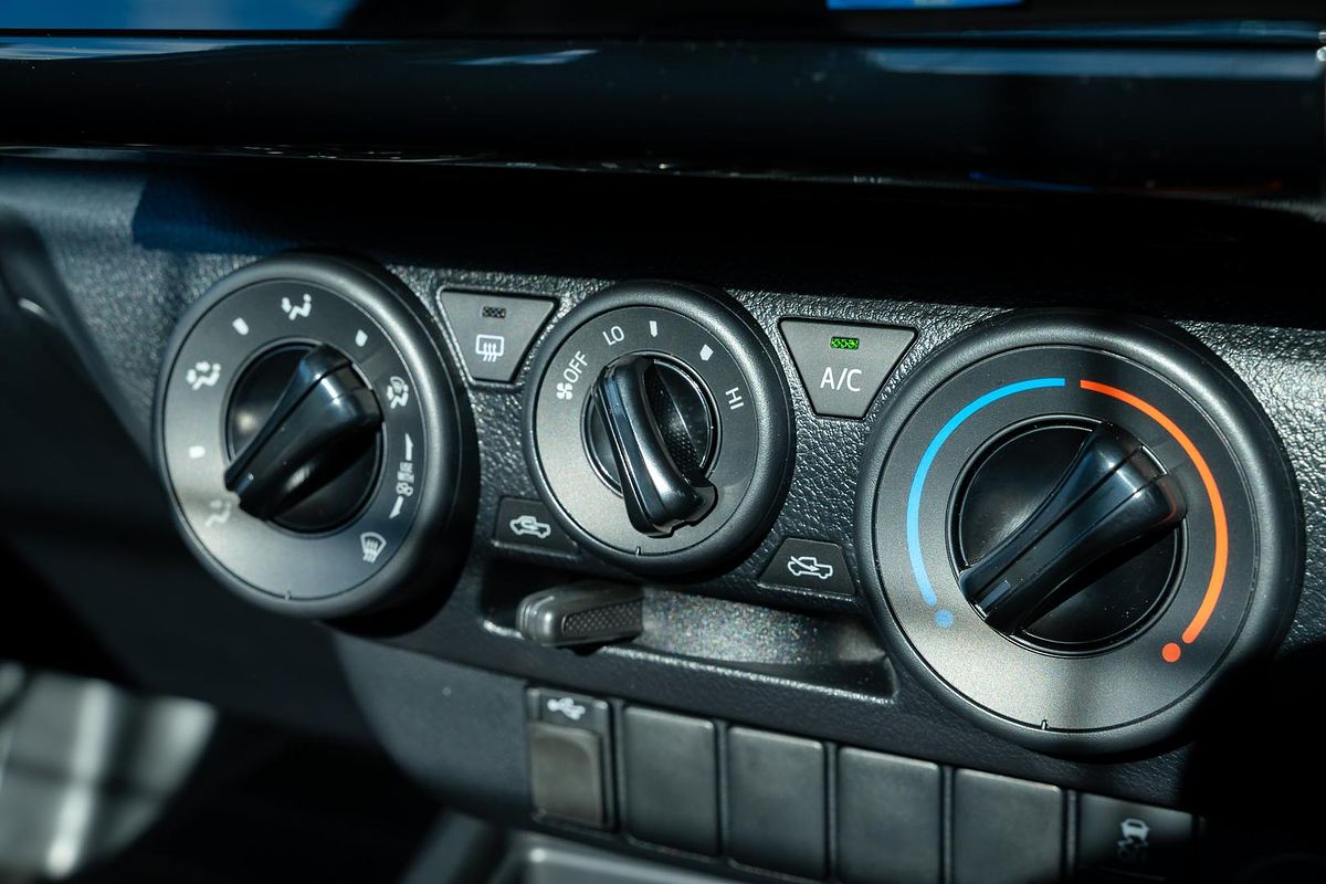 2023 Toyota Hilux SR GUN126R 4X4