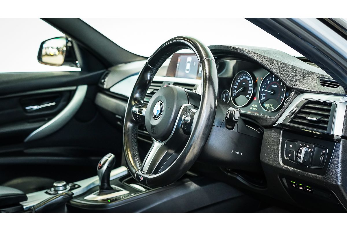 2015 BMW 3 Series 320i M Sport F30