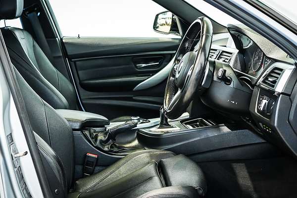 2015 BMW 3 Series 320i M Sport F30