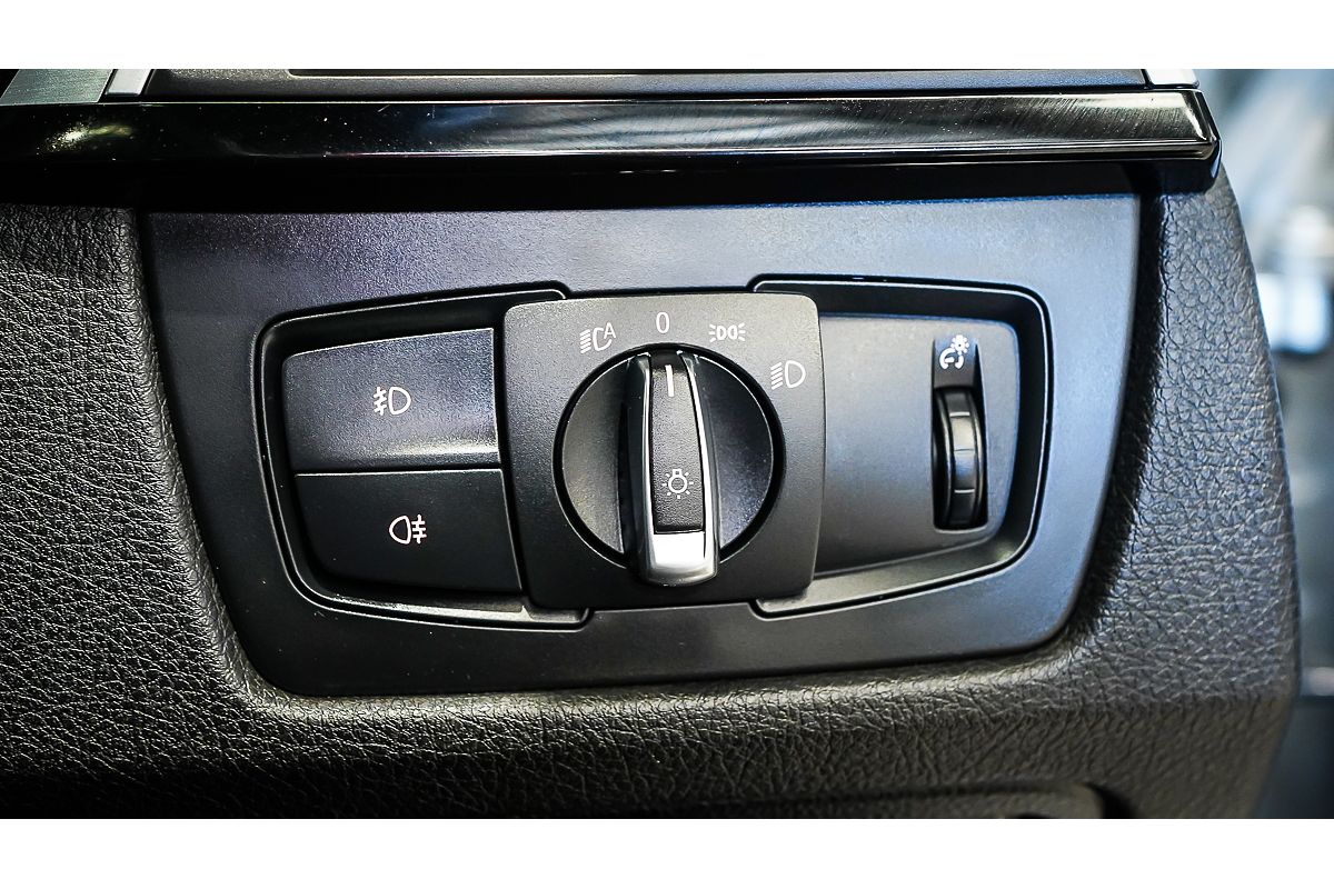2015 BMW 3 Series 320i M Sport F30