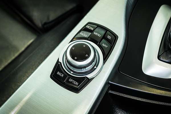 2015 BMW 3 Series 320i M Sport F30