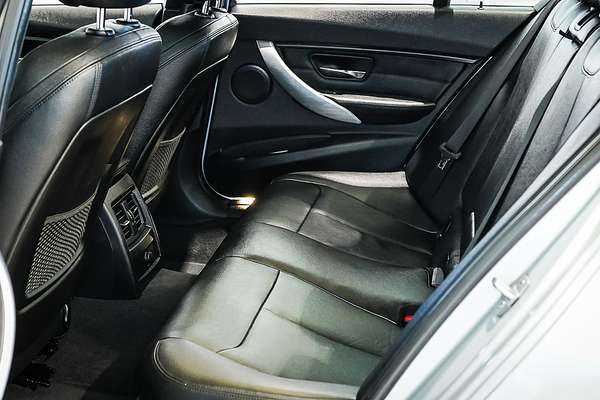 2015 BMW 3 Series 320i M Sport F30