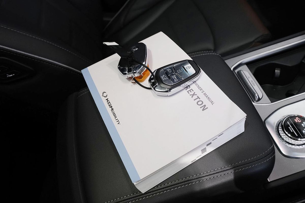 2023 SsangYong Rexton Ultimate Y461