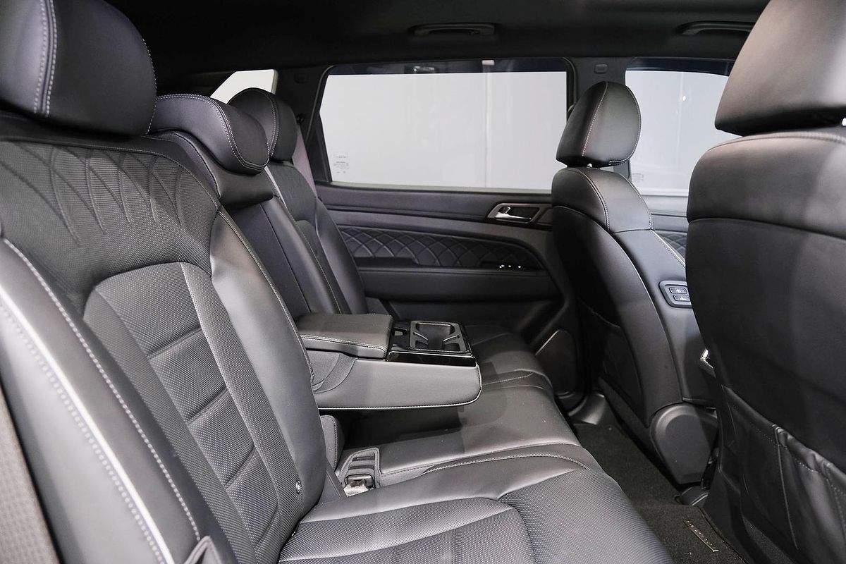 2023 SsangYong Rexton Ultimate Y461