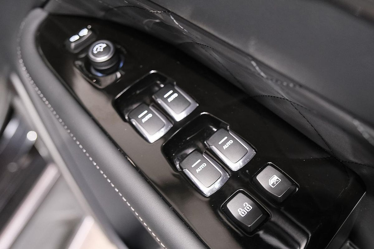 2023 SsangYong Rexton Ultimate Y461