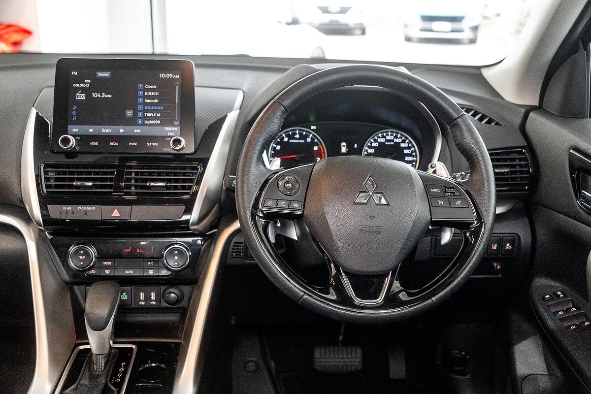 2021 Mitsubishi Eclipse Cross LS YB