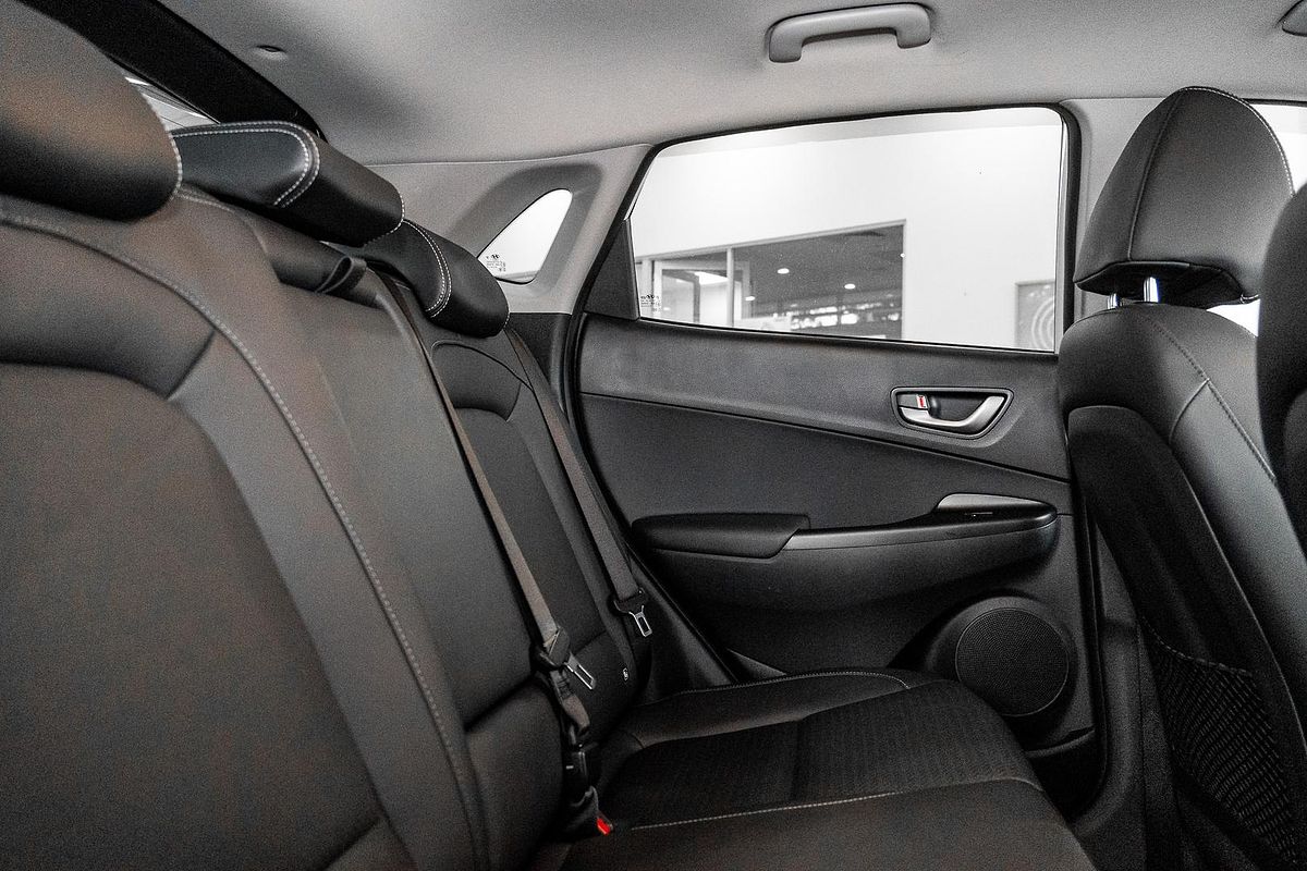 2020 Hyundai Kona Elite OS.3