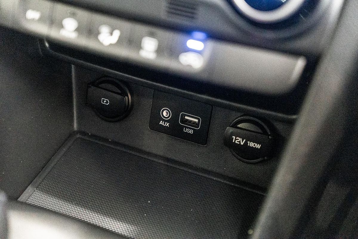 2020 Hyundai Kona Elite OS.3