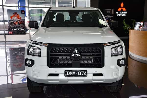 2024 Mitsubishi Triton GLX MV 4X4
