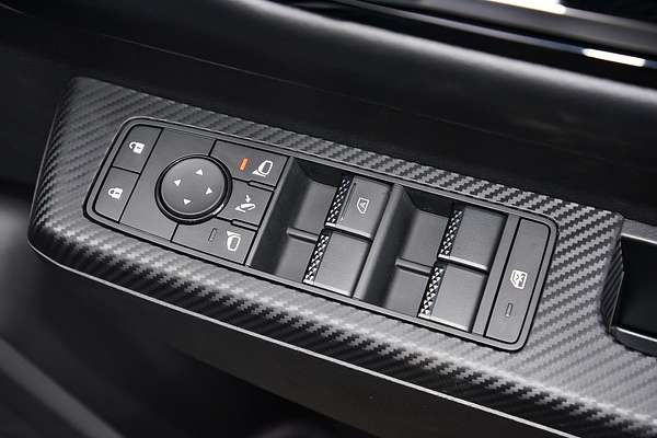 2025 Mitsubishi Triton GLS MV 4X4
