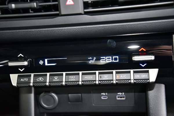 2024 Mitsubishi Triton GLX MV 4X4