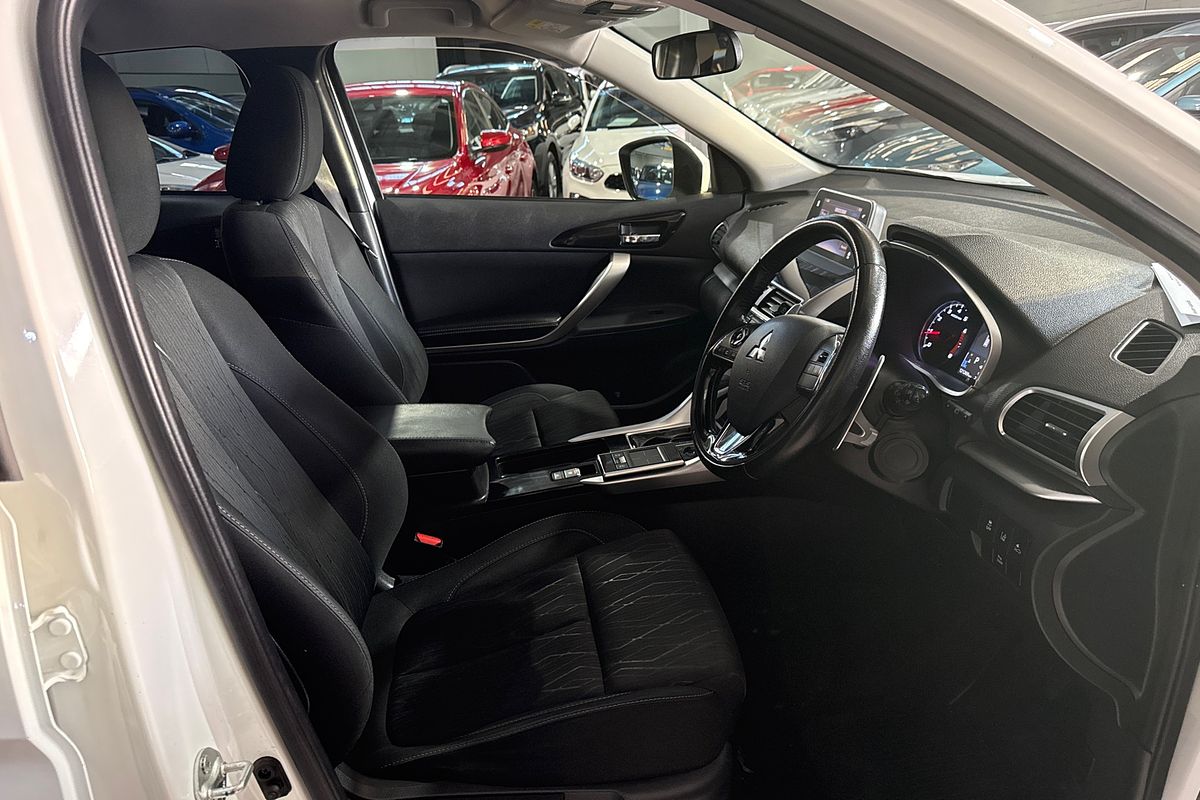2017 Mitsubishi Eclipse Cross LS YA