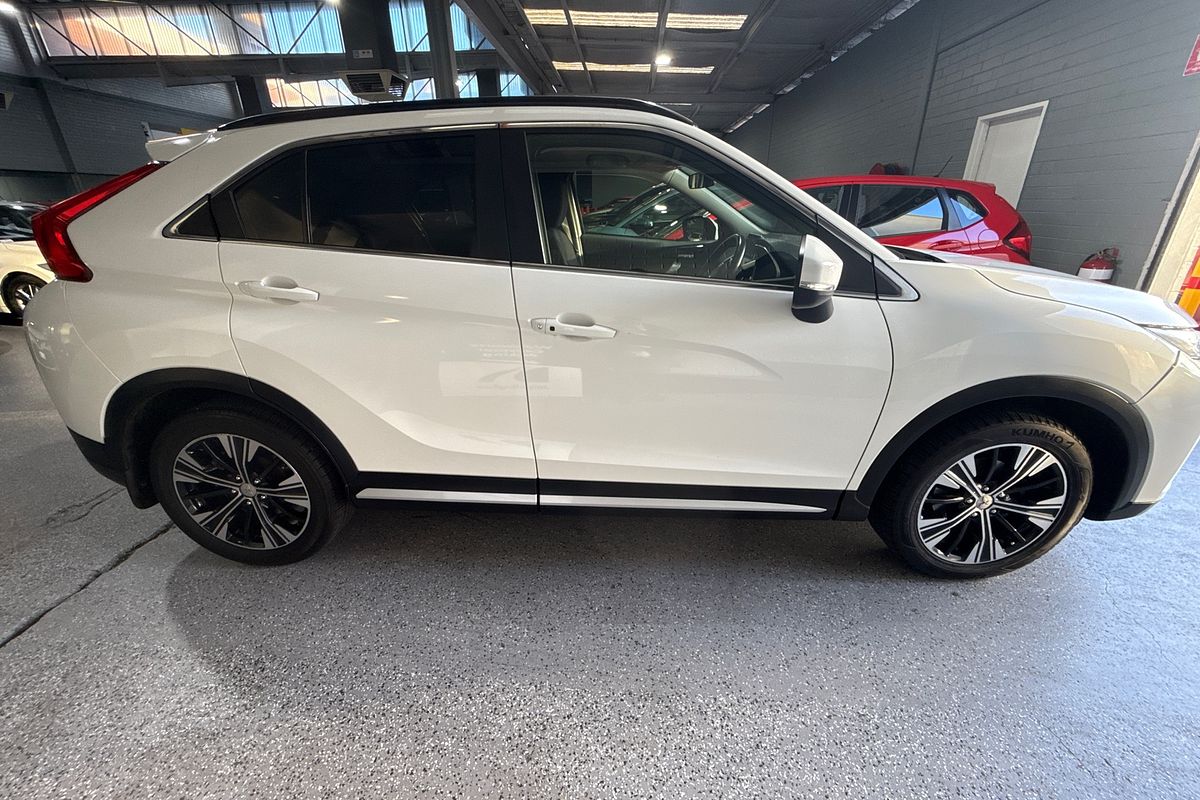 2017 Mitsubishi Eclipse Cross LS YA