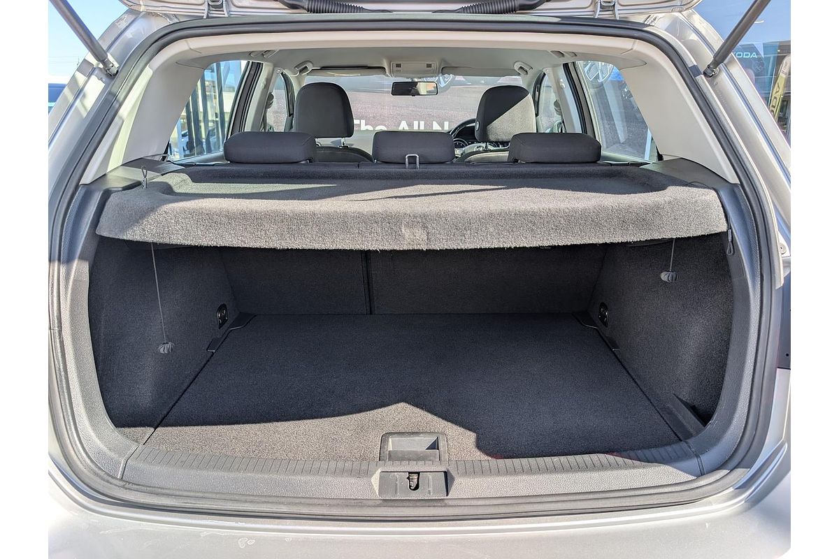 2017 Volkswagen Golf 110TSI 7.5