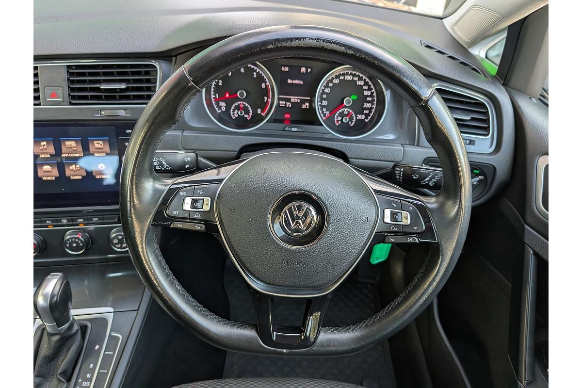 2017 Volkswagen Golf 110TSI 7.5