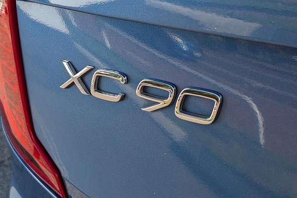 2016 Volvo XC90 T6 R-Design