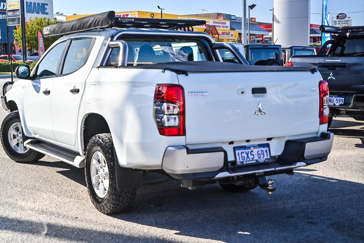 2018 Mitsubishi Triton GLX+ MR 4X4