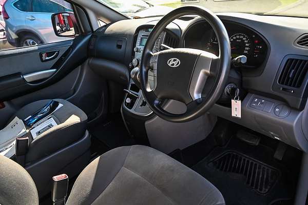 2014 Hyundai iMax TQ-W