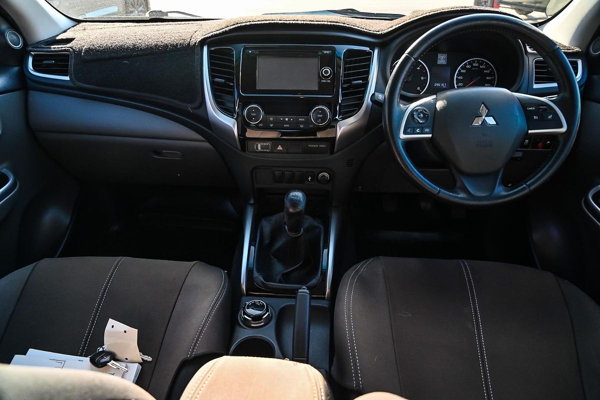 2016 Mitsubishi Triton GLS MQ 4X4