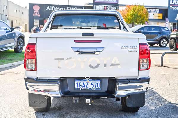 2015 Toyota Hilux SR5 GUN126R 4X4