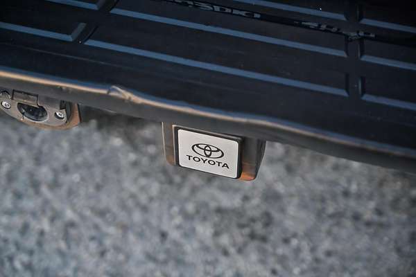 2015 Toyota Hilux SR5 GUN126R 4X4