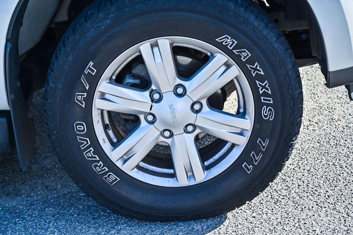 2015 Isuzu MU-X LS-T