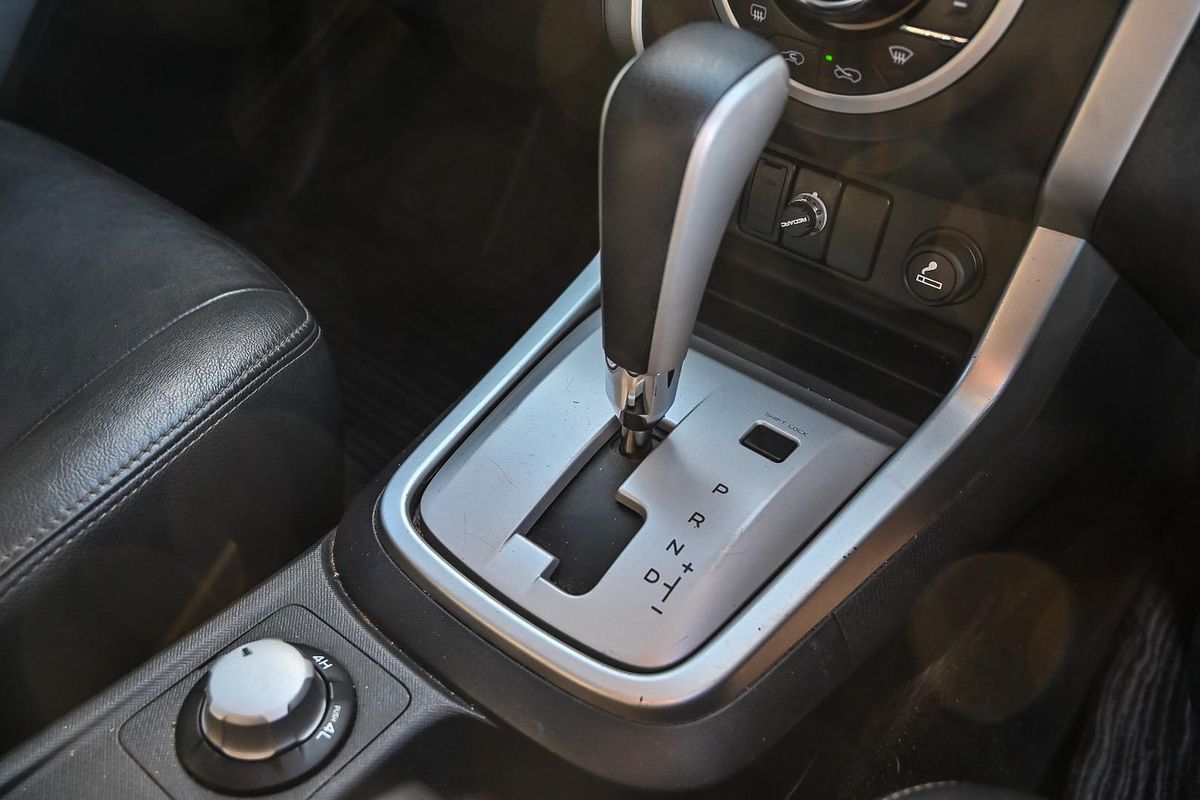 2015 Isuzu MU-X LS-T