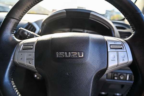 2015 Isuzu MU-X LS-T